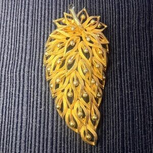 Avon Gold-Tone Leaf Cascade Brooch with Raised Bead Accents